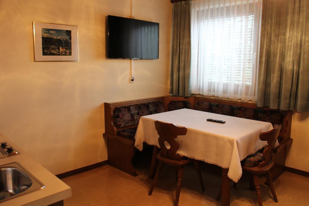 Klubhaus Des Eisenbahnersportvereines Schladming Apartment Exterior photo